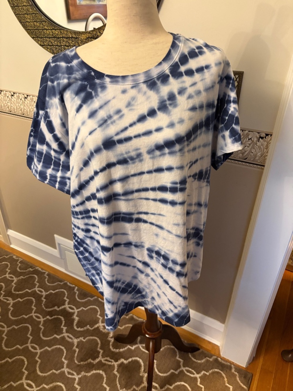 Jane and Delancey Blue and White Tie-Dye Short Sleeve Tee